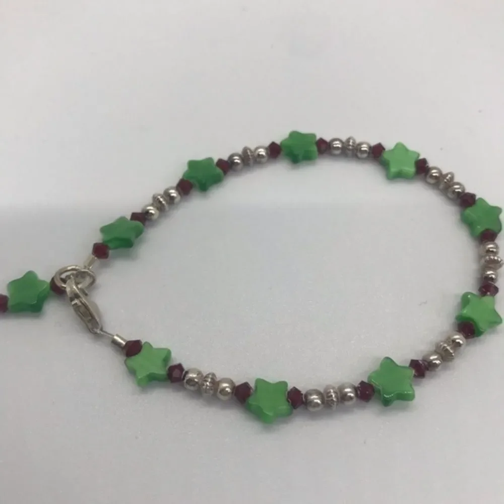 Sterling Christmas Green‎ Star Bracelet